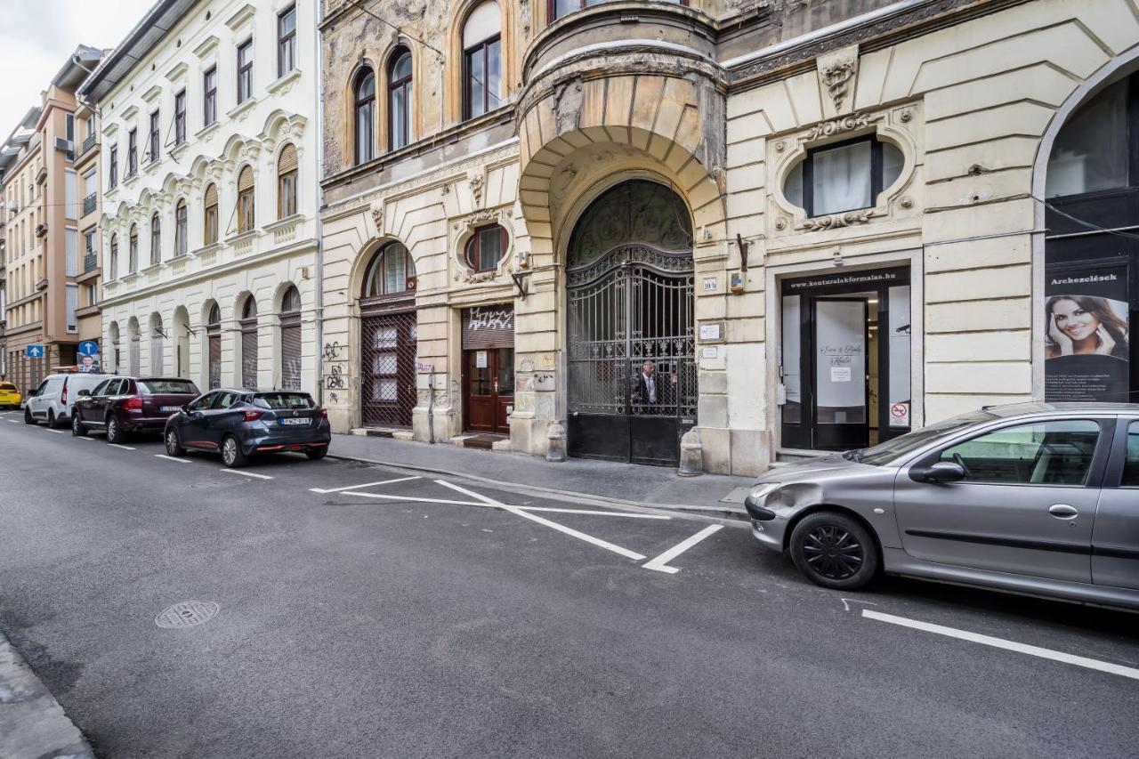 Bpr Delia'S Apartment Budapest Exterior photo